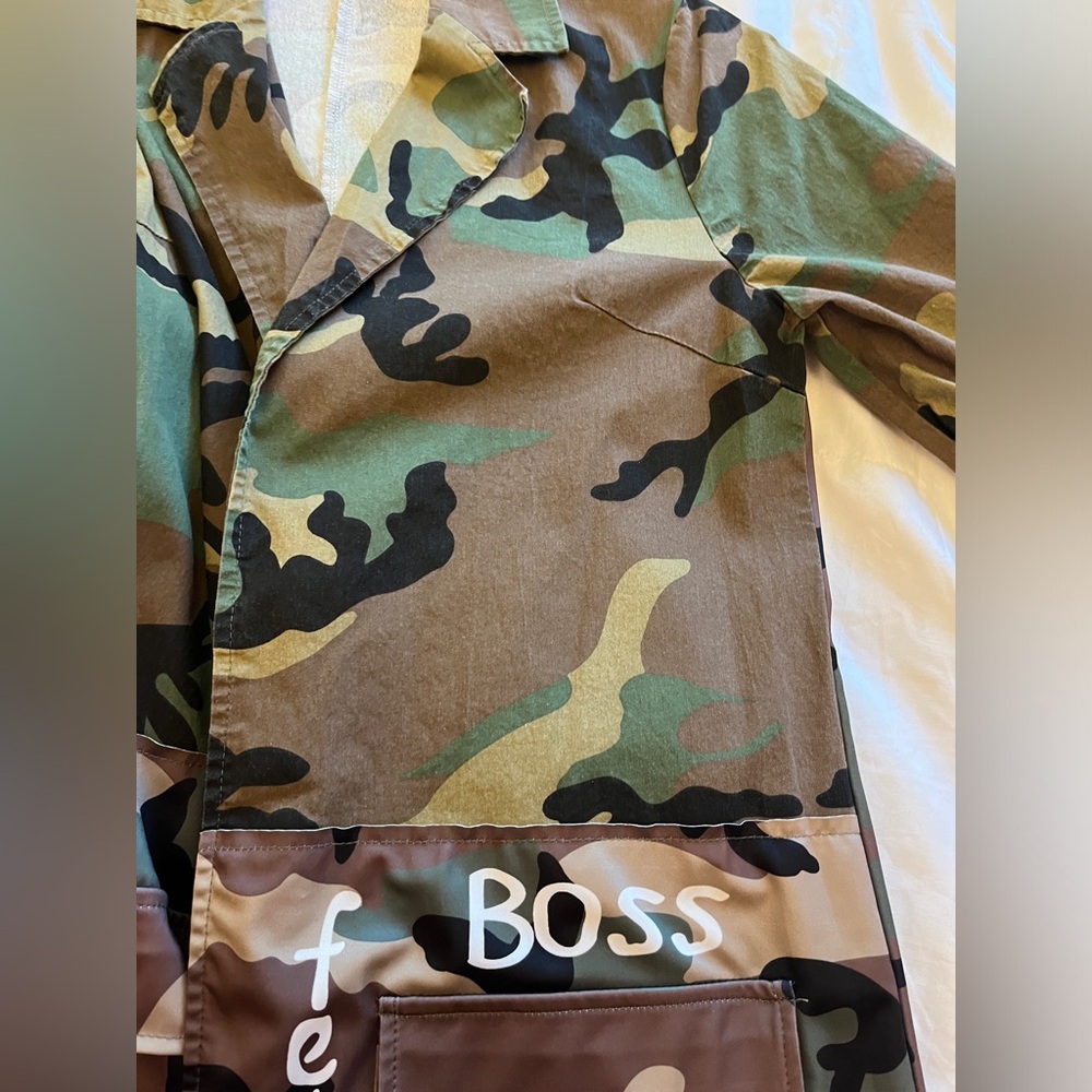 CAMO Trench Coat "There's Nothing Like a SISTAH" Graffiti Jacket Street Wear - Picture 6 of 11